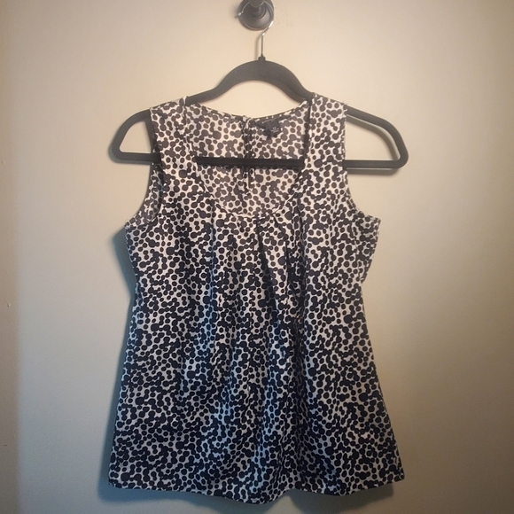 BANANA REPUBLIC Blouse Silky Sleeveless Tank Polka Print XS - Work Wear - EUC - Picture 8 of 8
